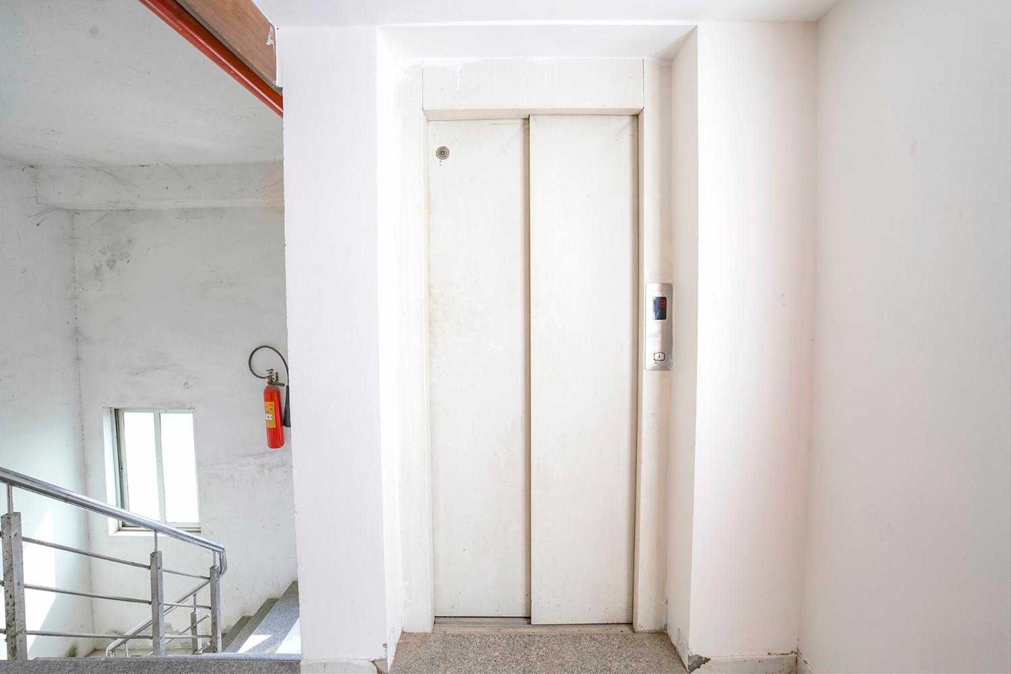 Fabhotel Hill Park I Вадодара Екстериор снимка