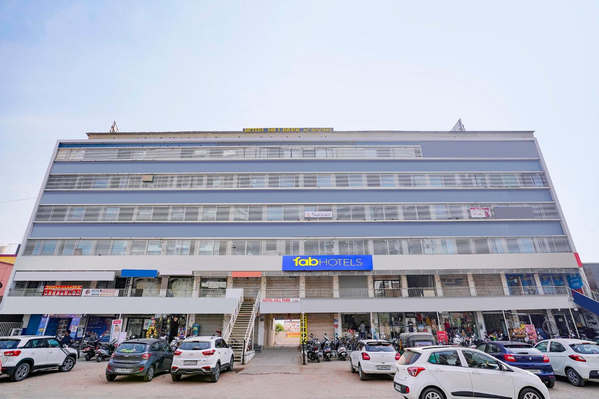 Fabhotel Hill Park I Вадодара Екстериор снимка